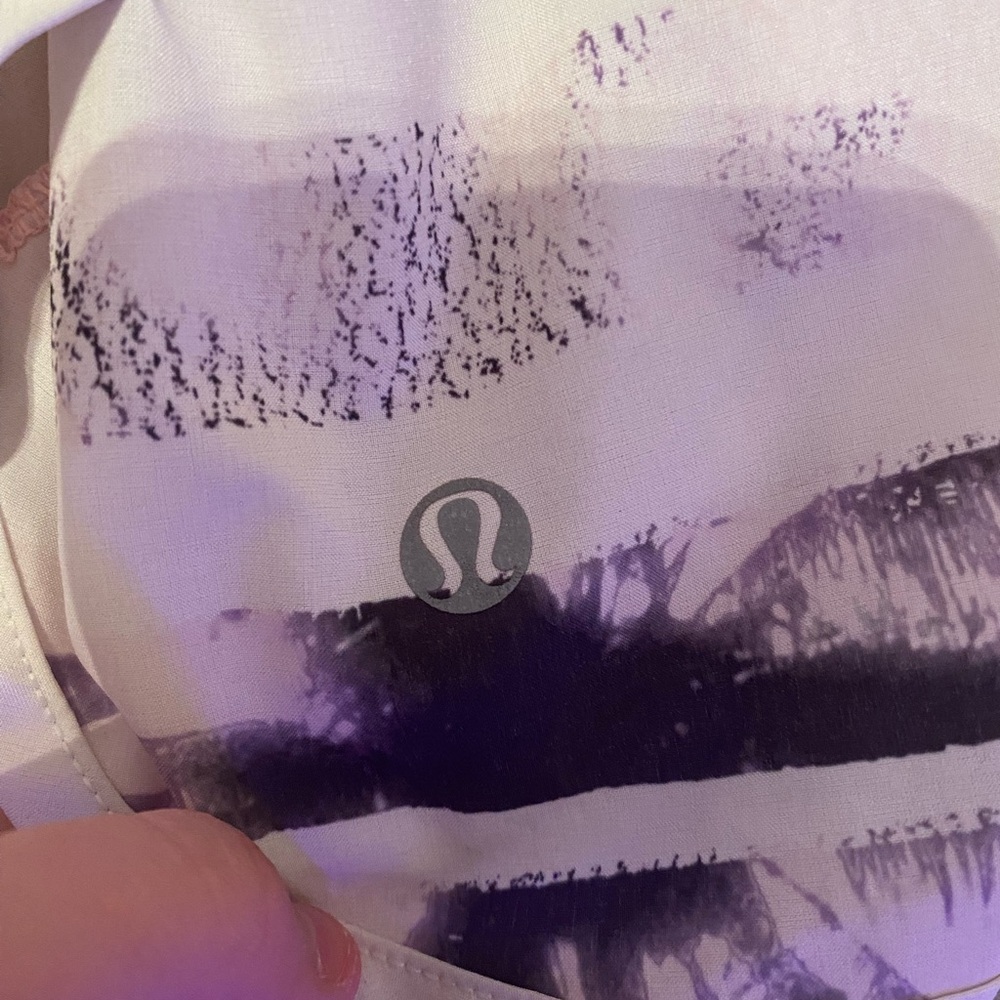 Lululemon Speed Up shorts